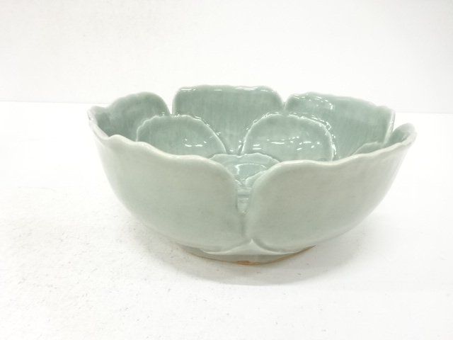  金野光賀造　青磁　花形　菓子器